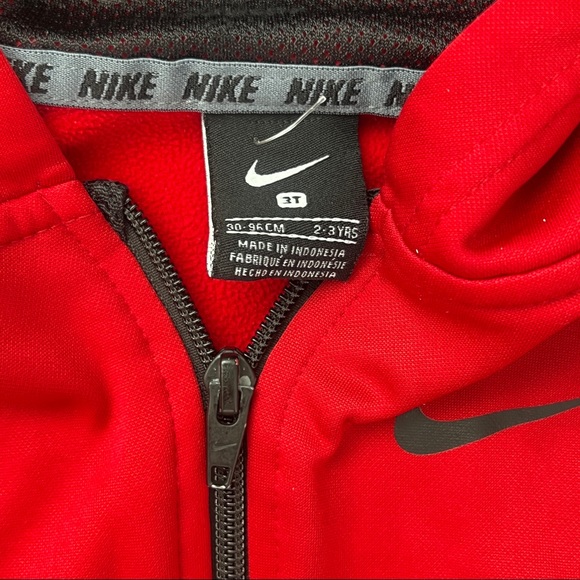 3T Nike Red Dri-Fit Zippered Jacket - Picture 5 of 5